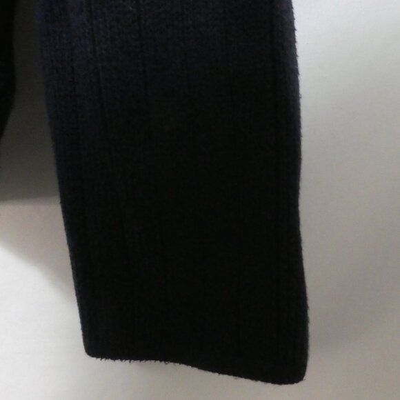 ABERCROMBIE & FITCH - A 92 | large | Classic Heavyweight Ribbed Navy Sweater - Picture 9 of 14